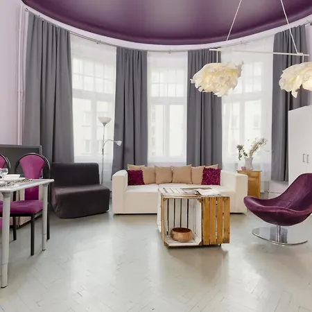 Artist's Dream Studio With Mezzanine By Renters Варшава